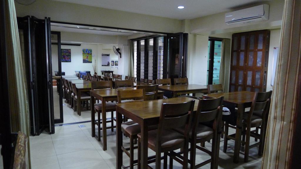 West Gorordo Hotel Cebu Eksteriør billede