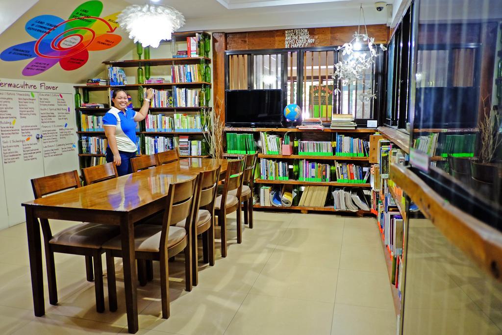 West Gorordo Hotel Cebu Eksteriør billede