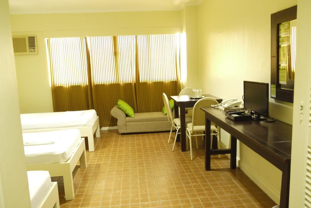 West Gorordo Hotel Cebu Eksteriør billede