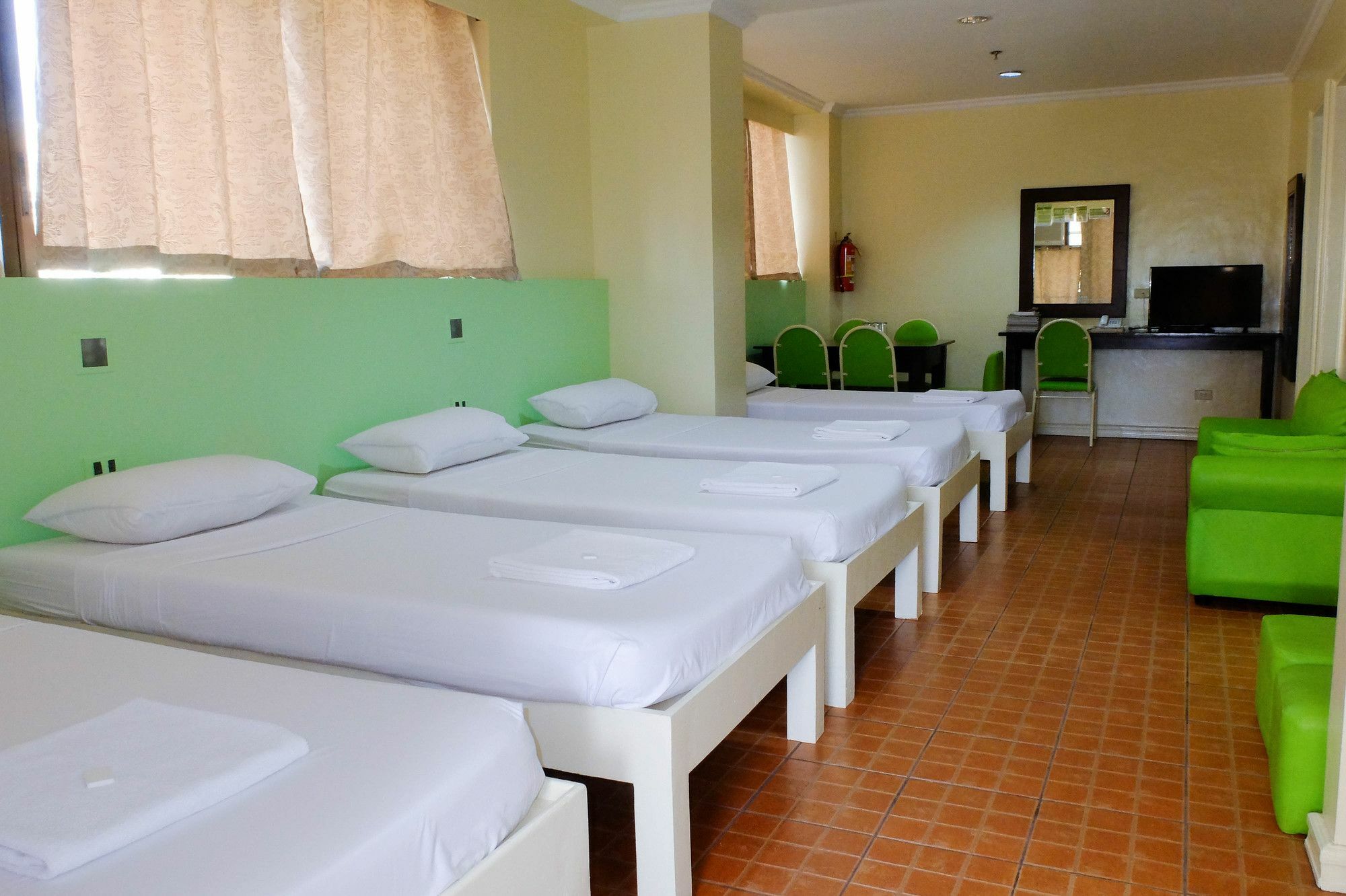 West Gorordo Hotel Cebu Eksteriør billede